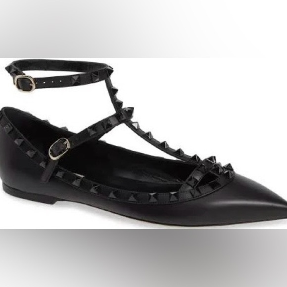 Valentino Garavani Rockstud Caged Ballerina Flats.